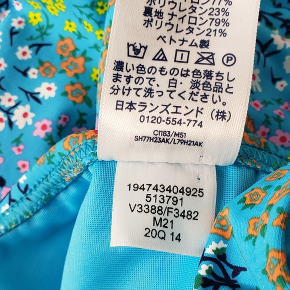 Land's End Ditsy Bright Floral Lycra Xtra Life Chlorine Resistant SPF 50 Tankini - Picture 11 of 11